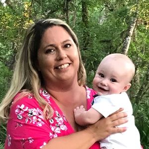 Meet your Posher, Evonne